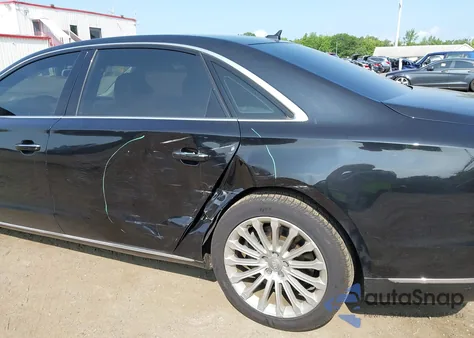 2015 Audi A8 L 3.0T z USA, uszkodzony, nr VIN WAU3GAFDXFN029684